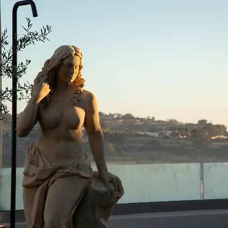 Villa Elysian Fields *